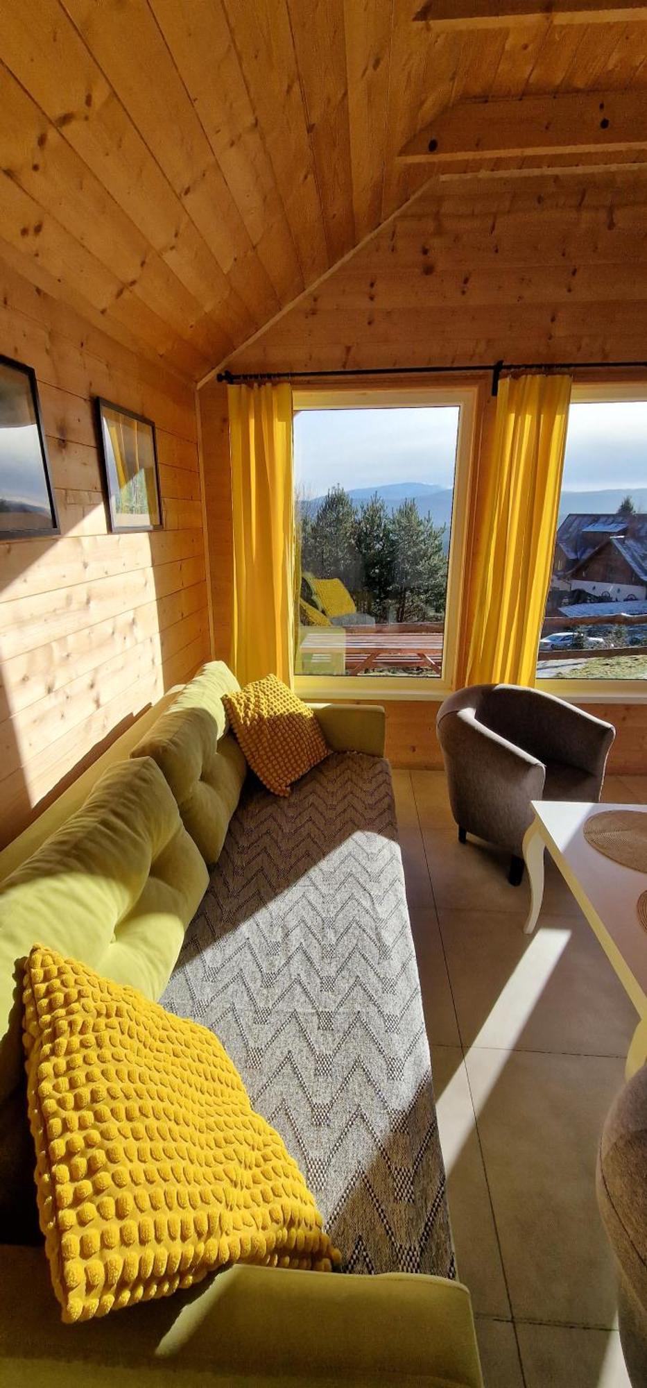 Chalet Podbucznik 3 Leskowiec *